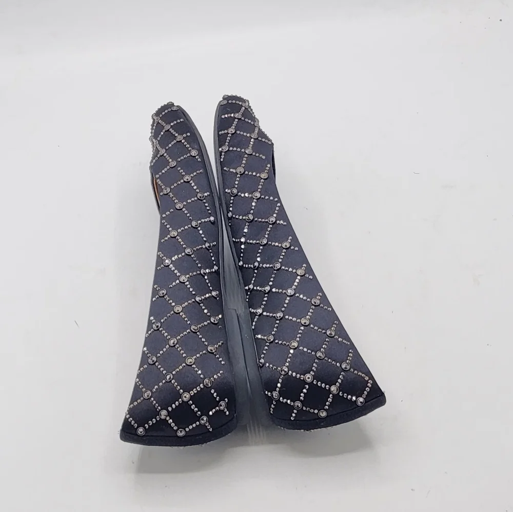 Badgley Mischka Norell Quilted Crystal Satin Flats In Black Size 7.5